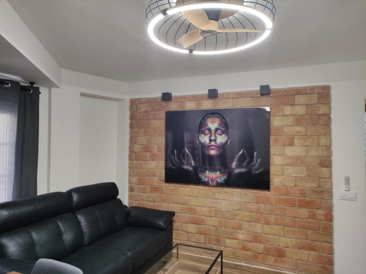Solymar Poniente Apartamento Recien Reformado A 3 Min De Playa Poniente Y Del Centro Parking Opcional Benidorm Exteriör bild