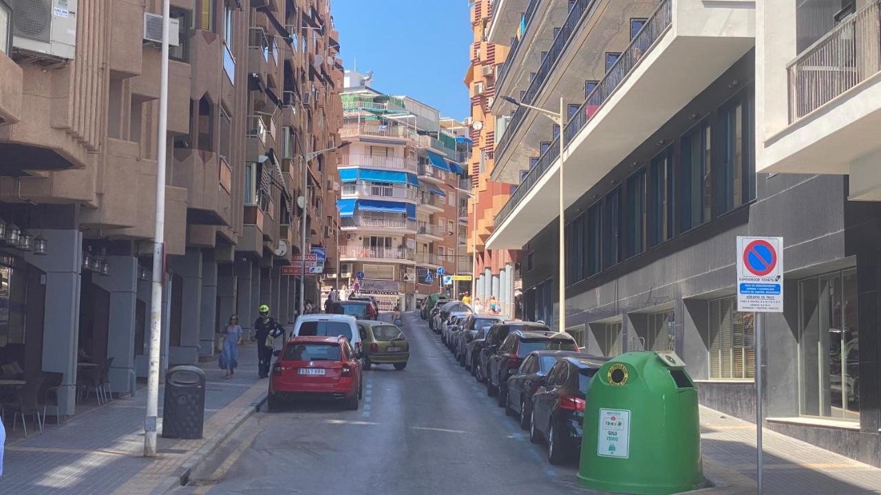 Solymar Poniente Apartamento Recien Reformado A 3 Min De Playa Poniente Y Del Centro Parking Opcional Benidorm Exteriör bild