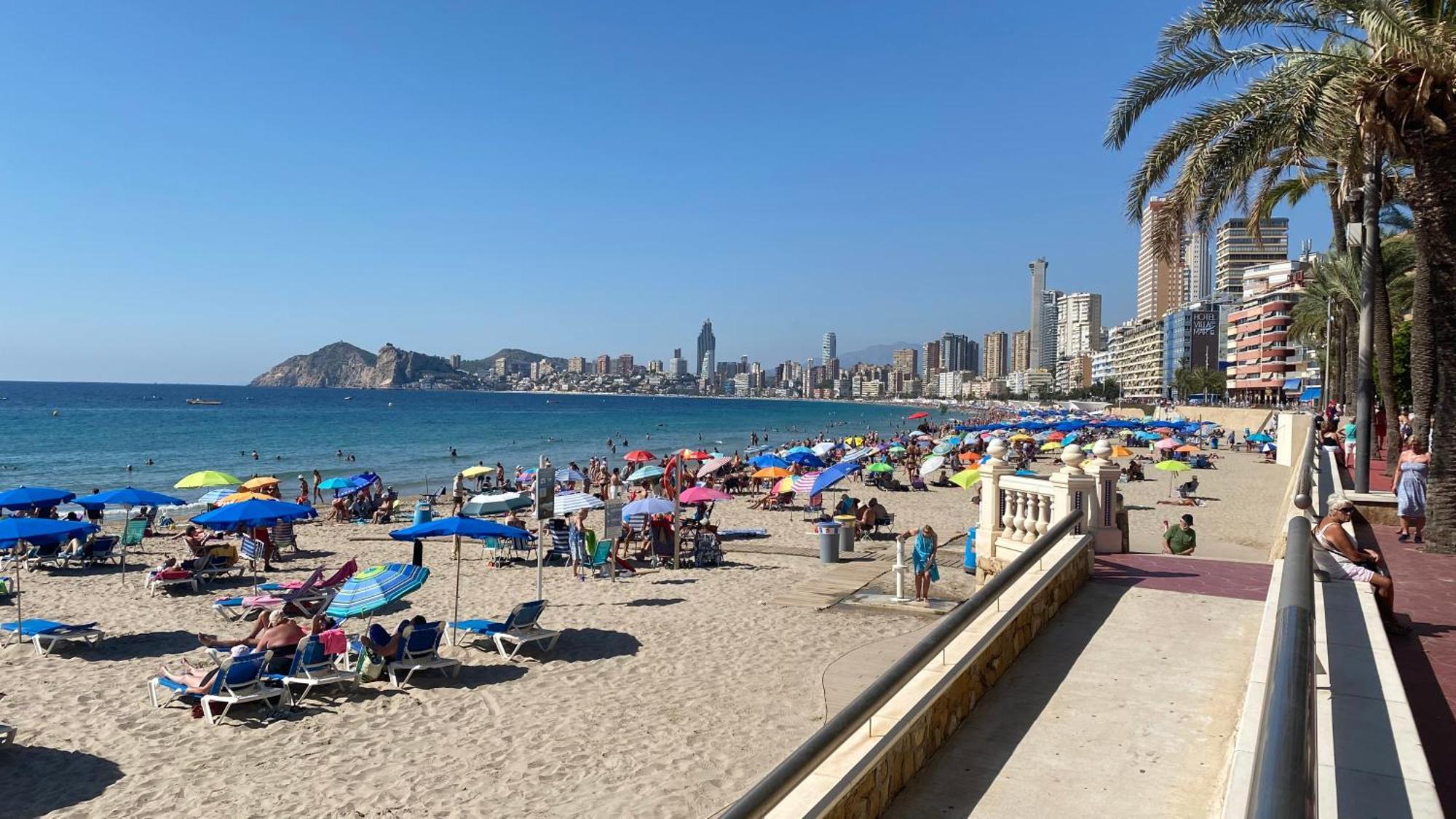 Solymar Poniente Apartamento Recien Reformado A 3 Min De Playa Poniente Y Del Centro Parking Opcional Benidorm Exteriör bild